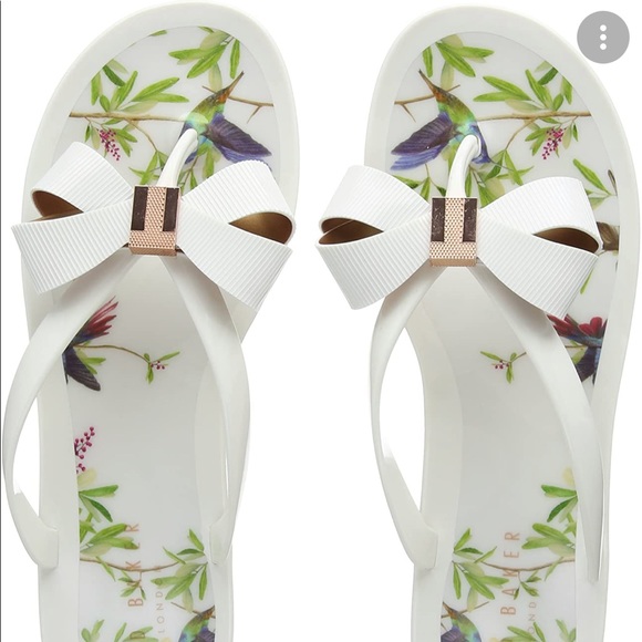 Ted Baker Shoes - Ted Baker suzie flip flops